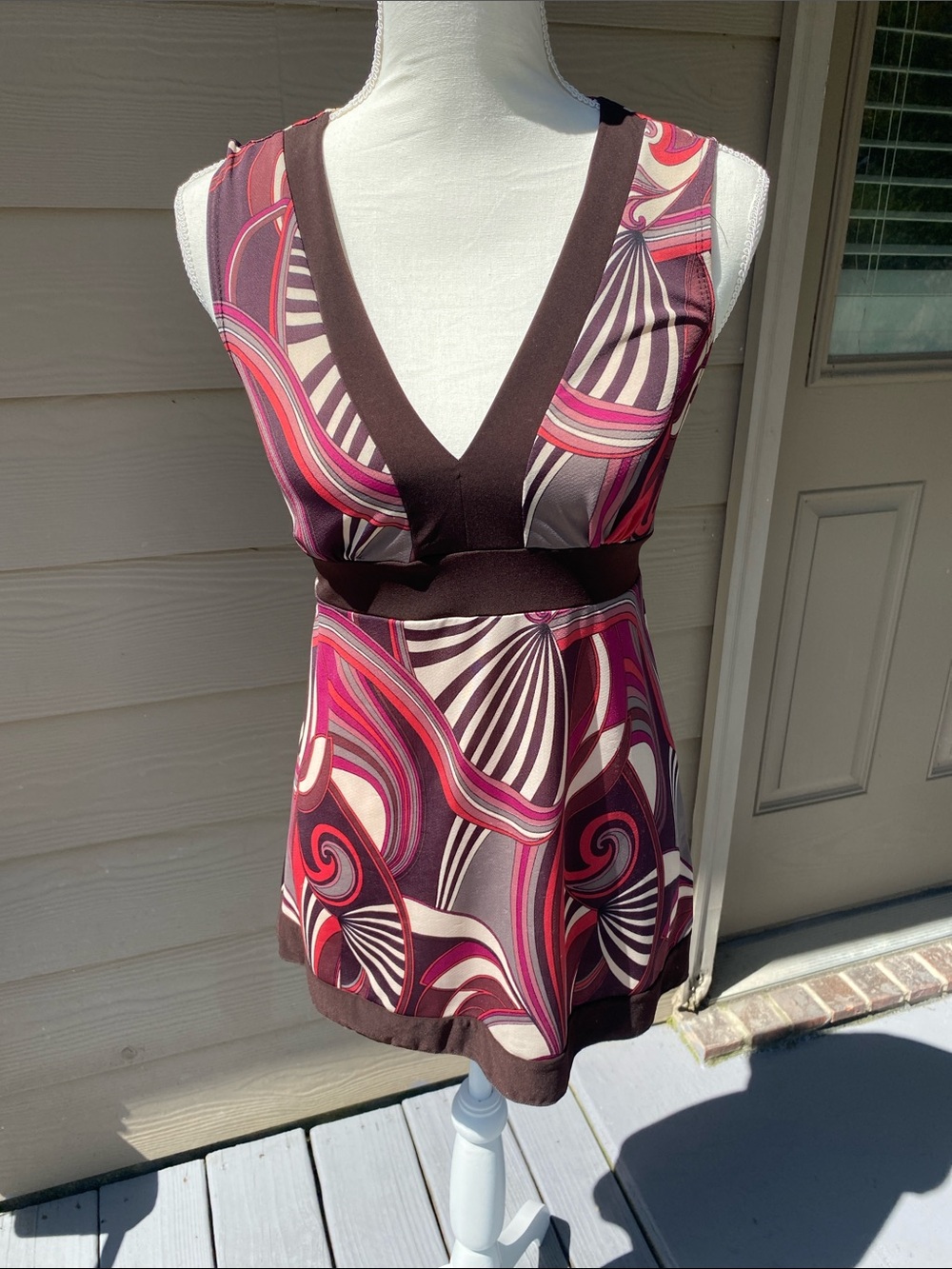 4/$20 vintage Y2K sleeveless top